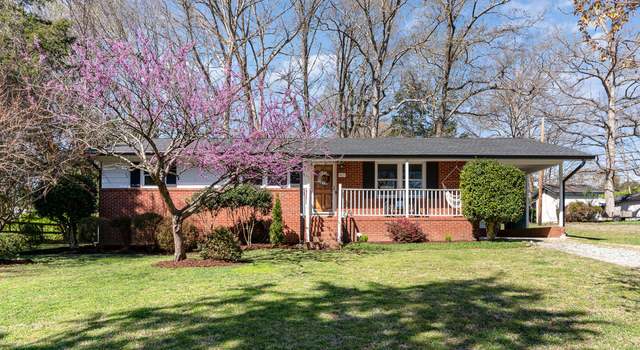 Photo of 5033 Green Oak Dr, Durham, NC 27712