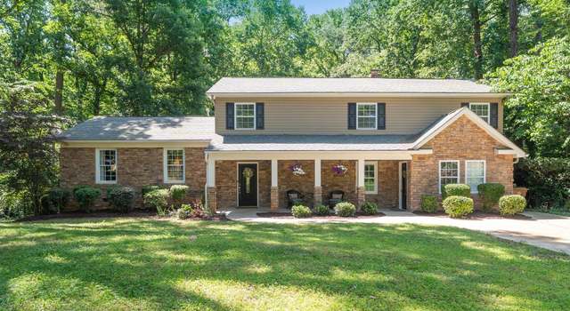 Photo of 1015 Manchester Dr, Cary, NC 27511