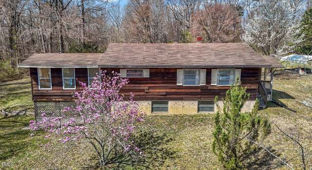 Photo of 112 Debanne Rd, Mcleansville, NC 27301