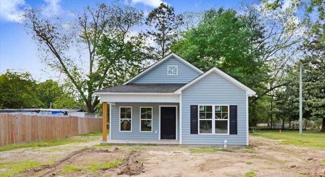 Photo of 306 S Pender St, Elm City, NC 27822