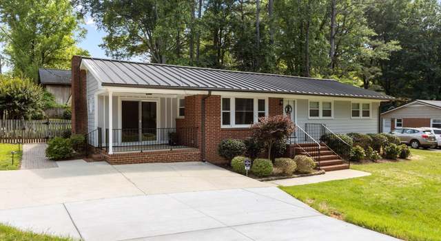 Photo of 203 W Boundary St, Cary, NC 27513
