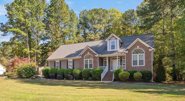 Photo of 100 Bradborne Cir, Clayton, NC 27520
