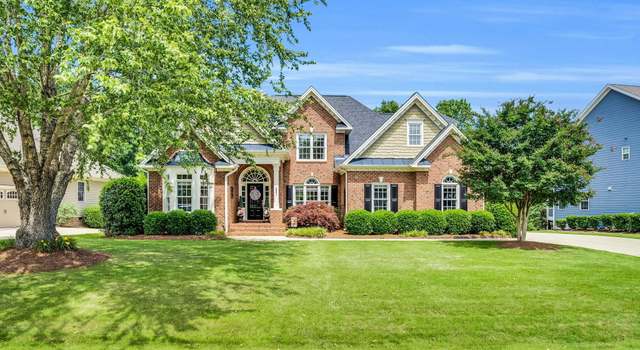 Photo of 921 Riverwood Dr, Clayton, NC 27527