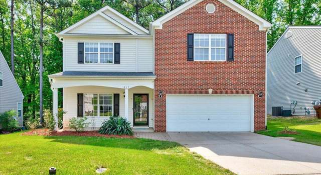 Photo of 217 Carolina Town Ln, Holly Springs, NC 27540