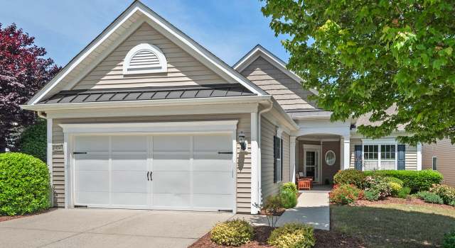 Photo of 524 Clarenbridge Dr, Cary, NC 27519