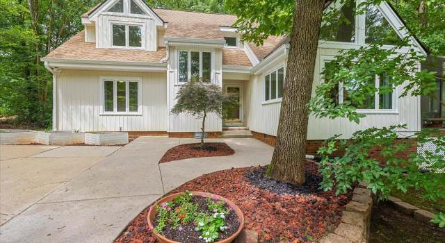 Photo of 310 Heidinger Dr, Cary, NC 27511