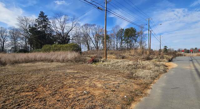 Photo of 6440 University Pkwy, Rural Hall, NC 27045