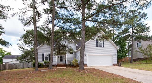 Photo of 194 Cresthaven Dr, Sanford, NC 27332