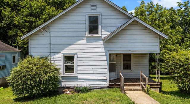 Photo of 312 W Front St, Oxford, NC 27565