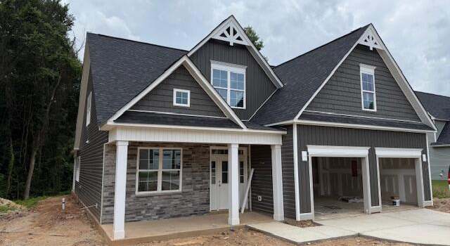 Photo of 318 Abingdon Farms Dr, Selma, NC 27576