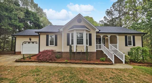 Photo of 2105 Pine Knoll Dr, Clayton, NC 27520