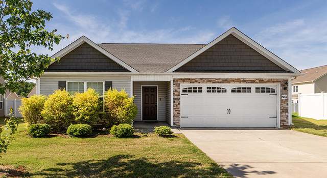 Photo of 304 Anaconda Trl, Mebane, NC 27302