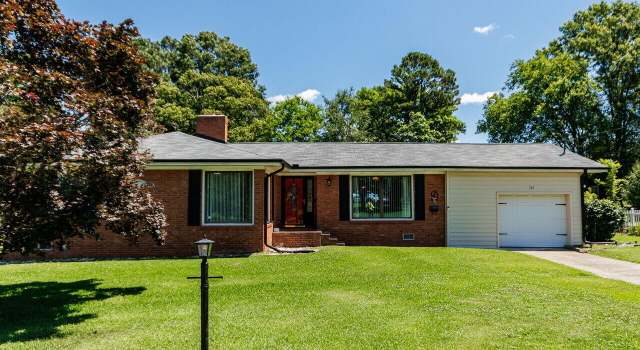 Photo of 712 E Horne St, Clayton, NC 27520