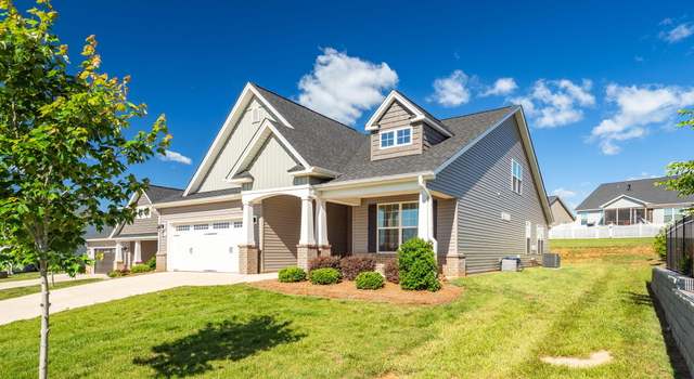 Photo of 1085 Lobdale Ct, Burlington, NC 27215