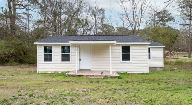 Photo of 501 N 14th St, Erwin, NC 28339