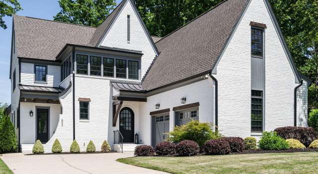 Photo of 602 Shelley Rd, Raleigh, NC 27609