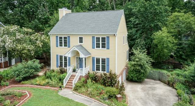 Photo of 8 Cedar Hill Dr, Durham, NC 27713