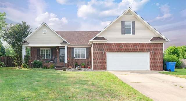 Photo of 1302 Aztek Pl, Fayetteville, NC 28314