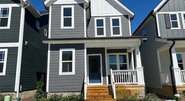 Photo of 502 Yeowell Dr, Chapel Hill, NC 27514
