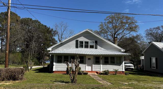 Photo of 128 N Dunn St, Angier, NC 27501