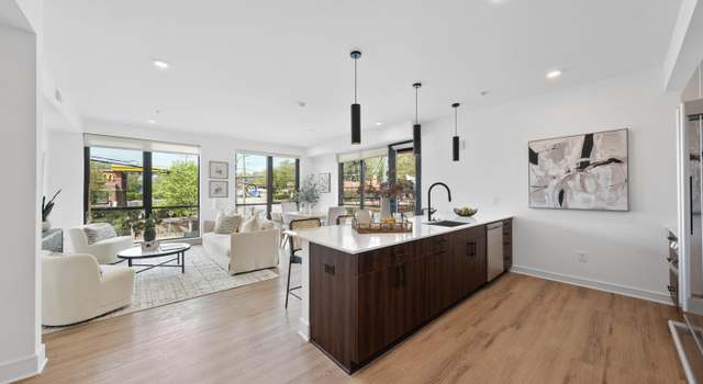 Photo of 615 W Peace St #201, Raleigh, NC 27605