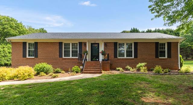 Photo of 658 Drumheller Rd, Clemmons, NC 27012