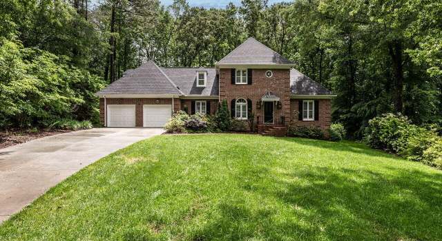Photo of 104 Deer Park Ln, Cary, NC 27518