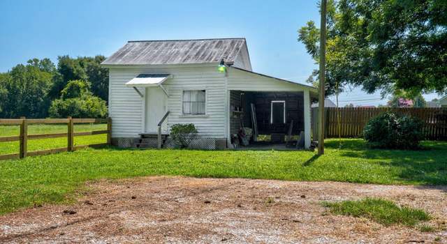 Photo of 7026 Church St, Stantonsburg, NC 27883