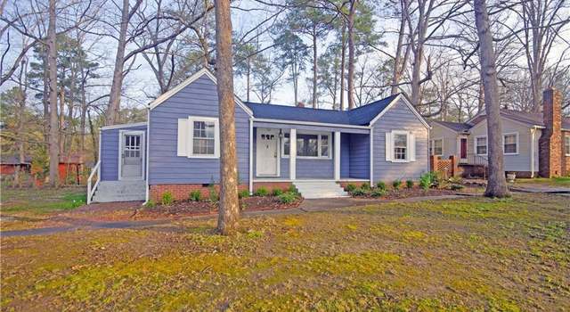 Photo of 530 W Chisholm St, Sanford, NC 27330