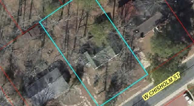 Photo of 530 W Chisholm St, Sanford, NC 27330