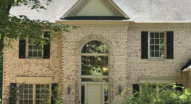 Photo of 206 Duncan Hill Ct, Cary, NC 27518