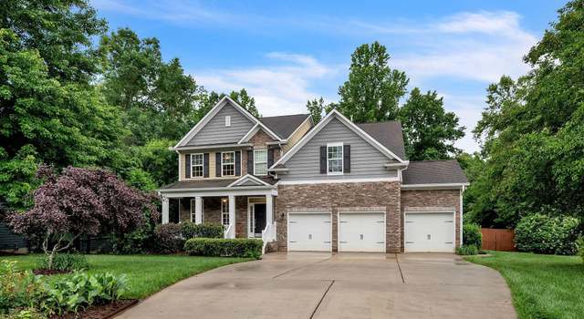 Photo of 508 E Hatterleigh Ave, Hillsborough, NC 27278