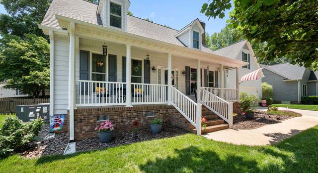 Photo of 907 Stuart Dr, Mebane, NC 27302