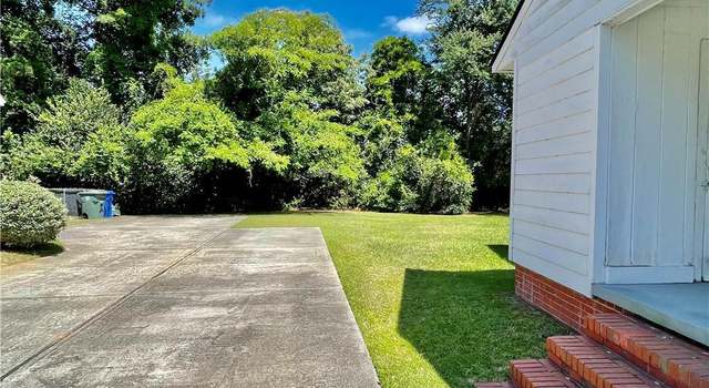 Photo of 479 Mcbain Dr, Fayetteville, NC 28305