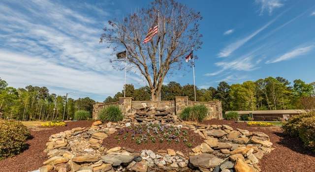 Photo of 108 Squaw Dr, Louisburg, NC 27549
