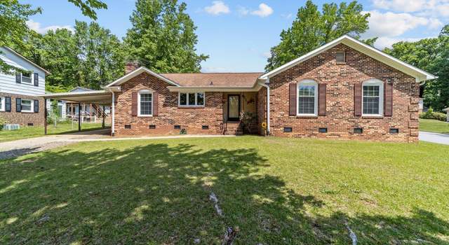 Photo of 811 Chatfield Dr, Jamestown, NC 27282