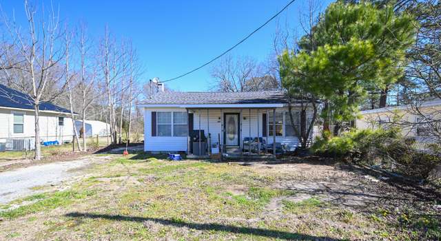 Photo of 407 Iris Bryant Rd, Dunn, NC 28334