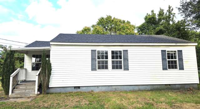 Photo of 103 N King St, Whitakers, NC 27891