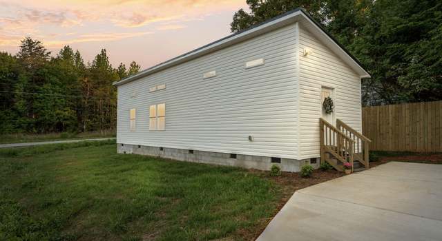 Photo of 108 Sunflower Rd, Reidsville, NC 27320