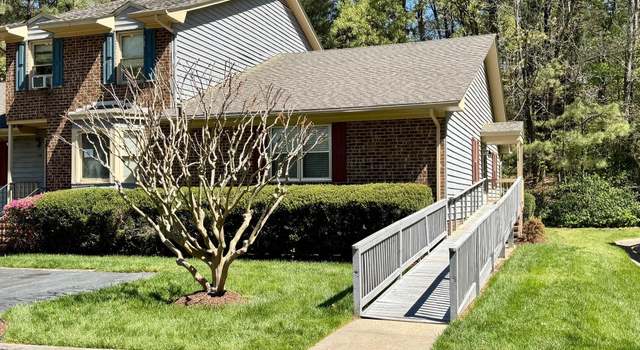 Photo of 1308 Oakridge Ave #3, Henderson, NC 27536