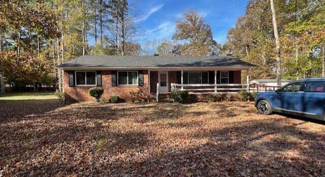 Photo of 328 Shawnee Dr, Louisburg, NC 27549