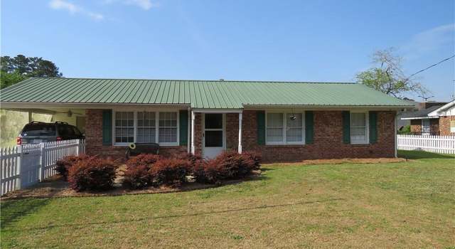 Photo of 1404 Macarthur St, Lumberton, NC 28358
