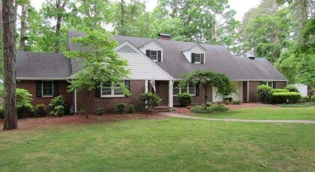 Photo of 321 Forest Rd, Henderson, NC 27536