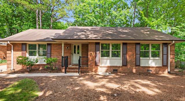 Photo of 305 Colony Woods Dr, Chapel Hill, NC 27517