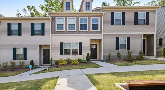 5 bedroom houses for sale