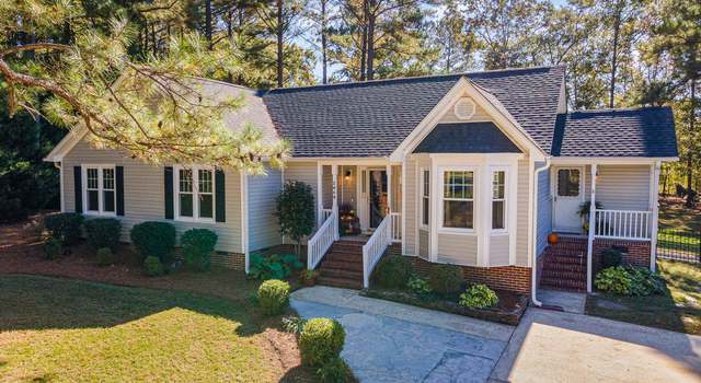 Photo of 2048 Queen Charlotte Pl, Raleigh, NC 27610