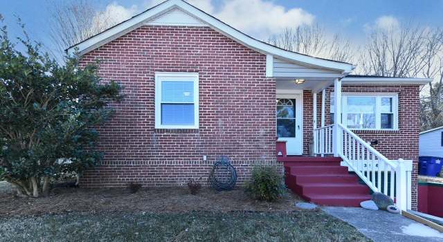 Photo of 3236 Arlington Dr, Winston-salem, NC 27103