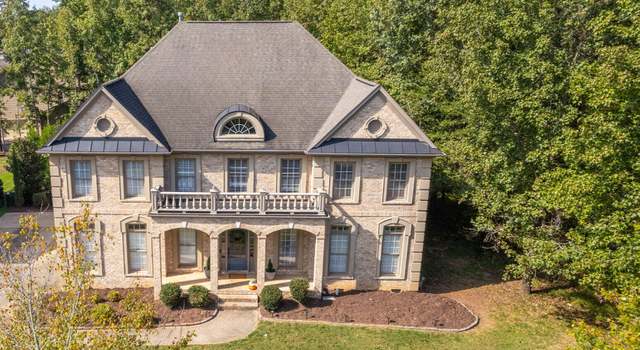 Photo of 504 Arborhill Ln, Holly Springs, NC 27540