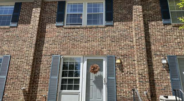 Photo of 129 Friar Ln, Carrboro, NC 27510