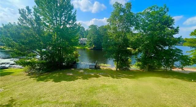 Photo of 35 Pinewinds Dr, Sanford, NC 27332